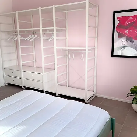 Pantone - Color Διαμέρισμα Sarnico