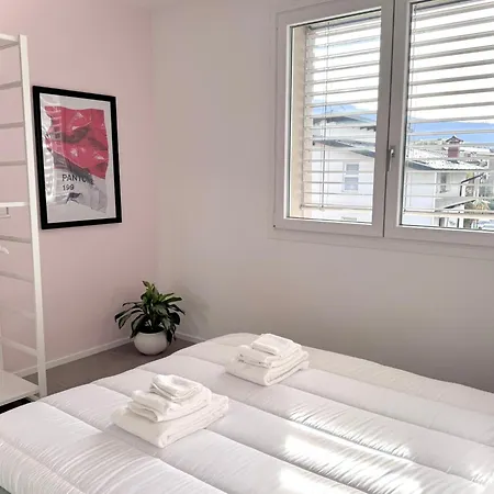 Pantone - Color Sarnico