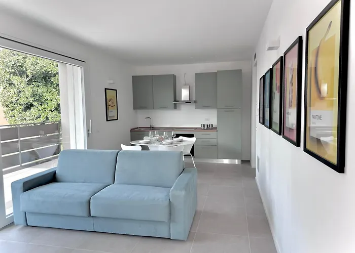 Pantone - Color * Sarnico